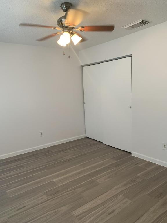 Foto del edificio - 4719 Desert Poppy