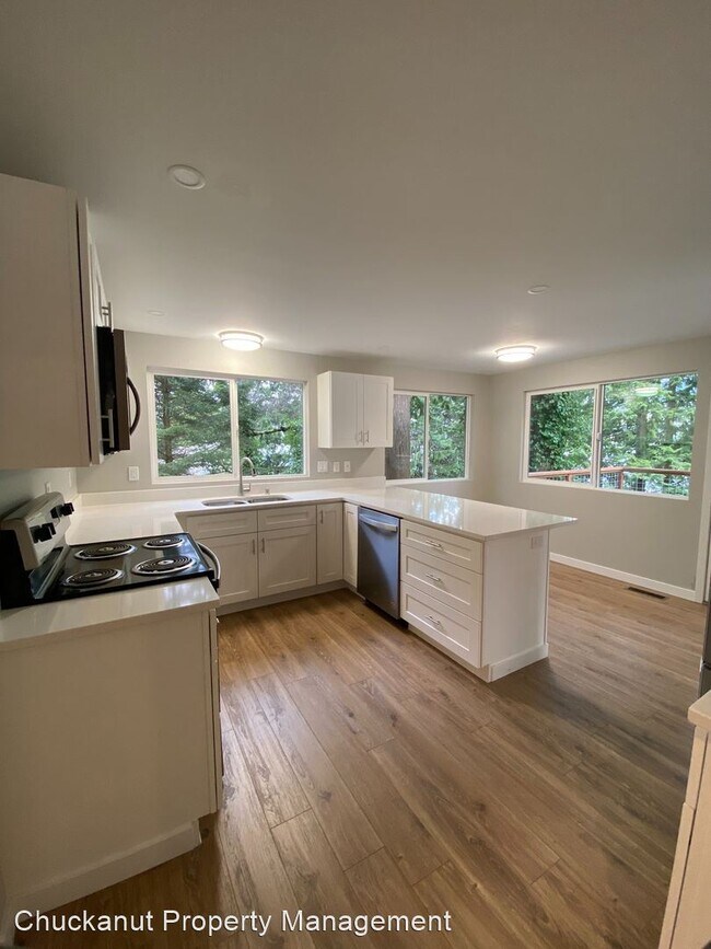 Foto del edificio - 3 br, 2 bath House - 15 Inlet Circle