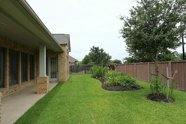 Building Photo - 6826 Arborwood Ln