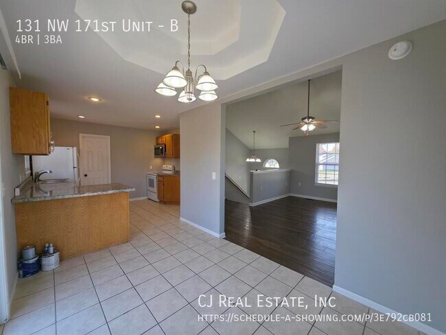 Foto del edificio - 131 NW 171 Rd