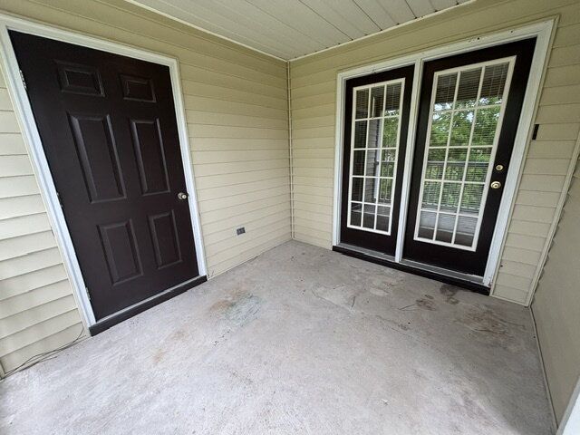 Building Photo - 2924 Mulberry Ln