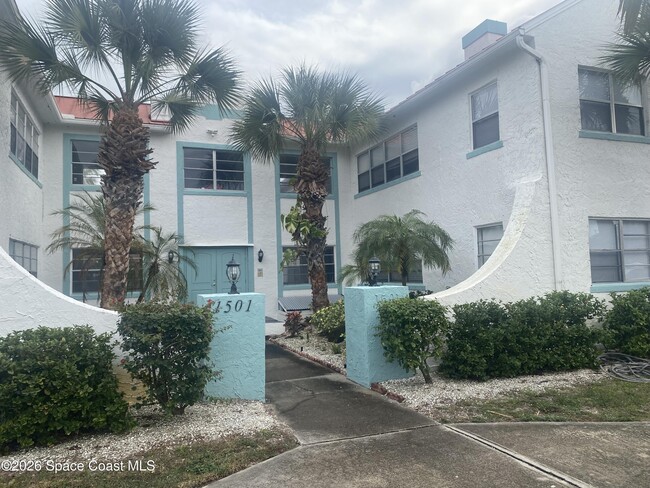 Foto del edificio - 1501 Shannon Ave