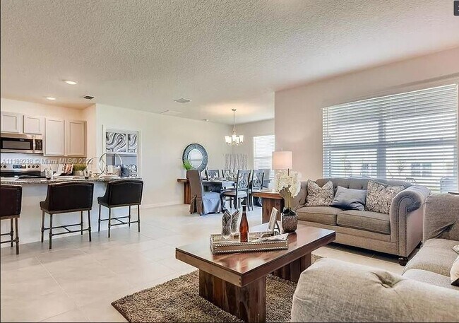 Foto del edificio - 2811  Ivy Lake  2811 Lakeland Fl 33811