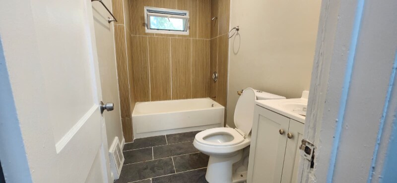 2164 Edgewood Rd Cleveland Heights, OH 44118 – photo 4
