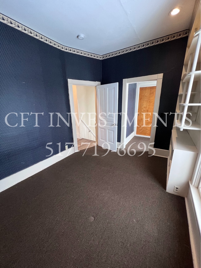 Bedroom 2 - 121 W Seminary St