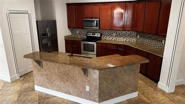 Foto del edificio - 1055 Tourmaline Dr