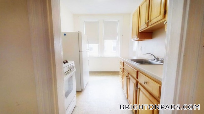 Building Photo - 135 Washington St