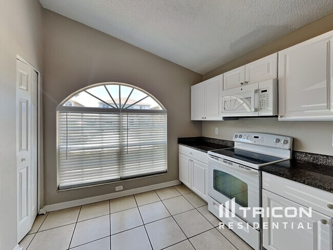 Foto del edificio - 12906 Brant Tree Dr