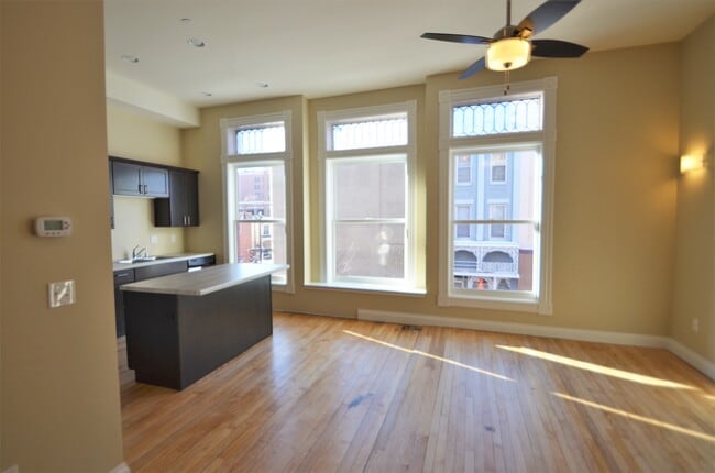 Living Area - 207 4th St S