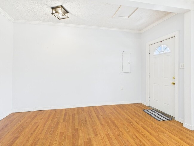 Foto del edificio - 3205 Hull Street Rd