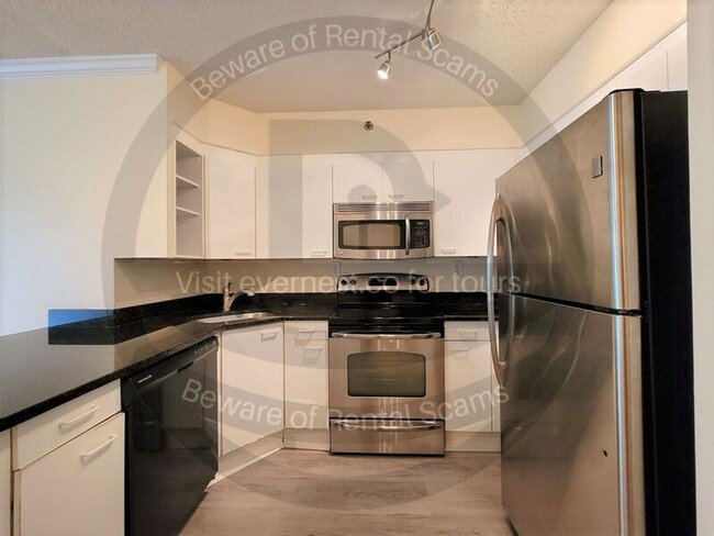 Building Photo - 2870 Pharr Ct S Northwest