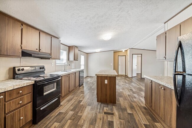 Foto del edificio - 21144 Live Oak St
