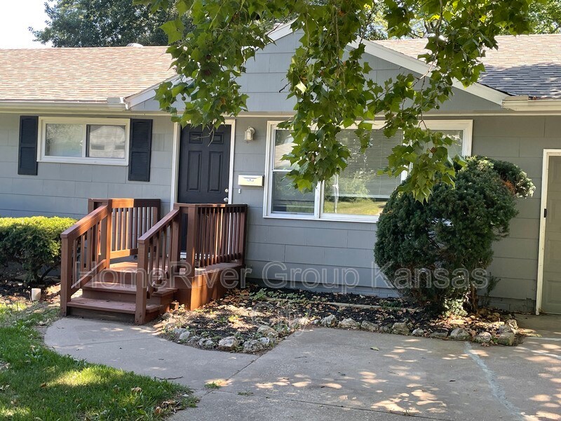 7411 E 109 Terrace, Kansas City, MO 64134 House Rental in Kansas City