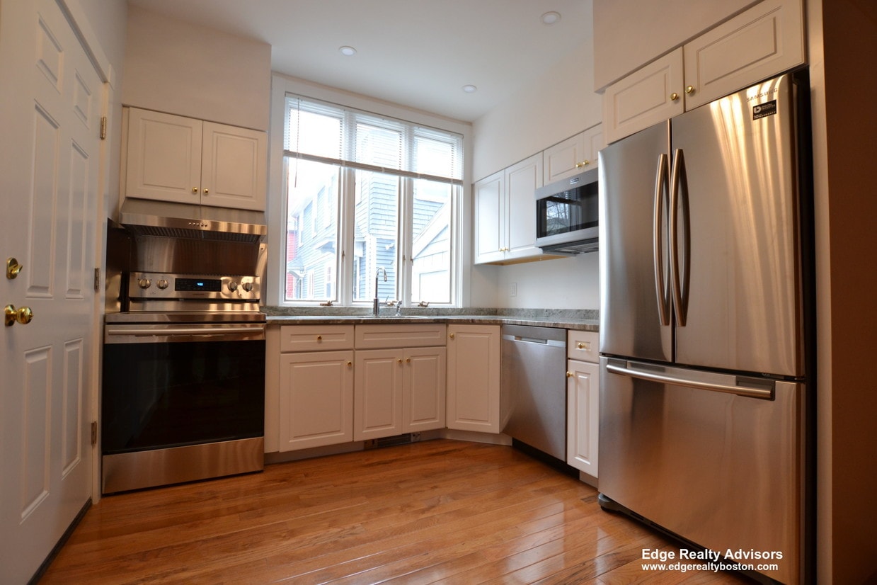 Photo - 43 Aldie St. Unit 1