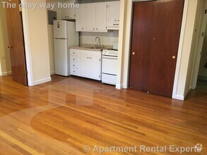 Building Photo - 164 N Beacon St