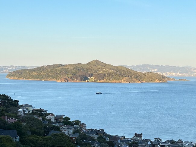 Foto del edificio - 438 Sausalito Blvd