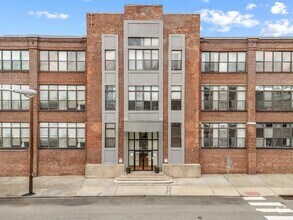 Building Photo - 300 Communipaw Ave