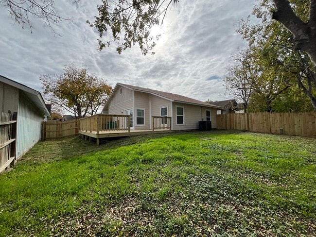 Foto del edificio - 8525 8th St., Converse, TX. 78109