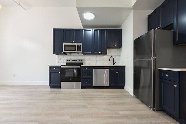 Interior Photo - The Benedict