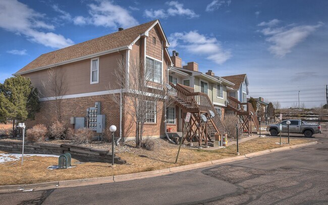 Building Photo - Village Lane 6254