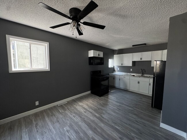 Foto del edificio - 620 1st Ave