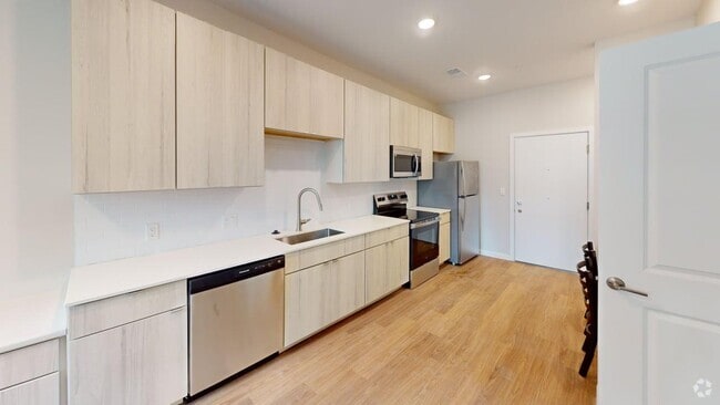 Building Photo - 404 E Clark