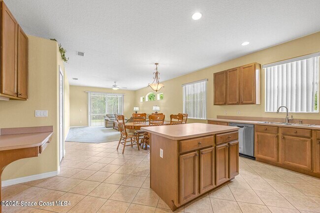 Foto del edificio - 4720 Portage Trail