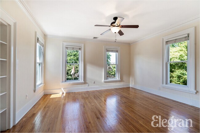 Building Photo - 98 Palisade St