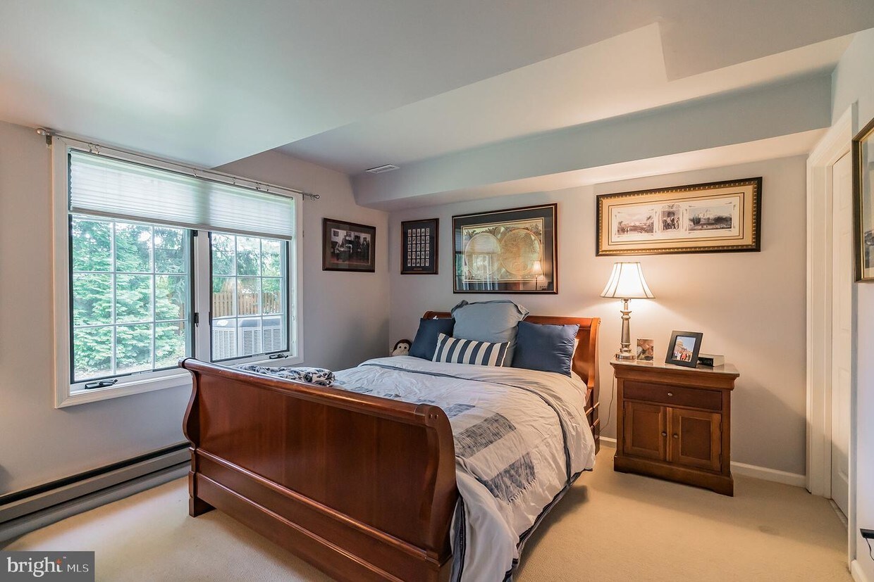 Foto principal - 413 Glen Arbor Ct