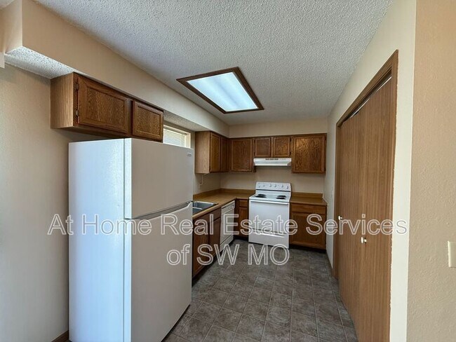 Foto del edificio - 3394 S Moreland Ct