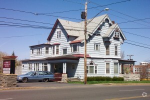 Building Photo - 1624 W Genesee St