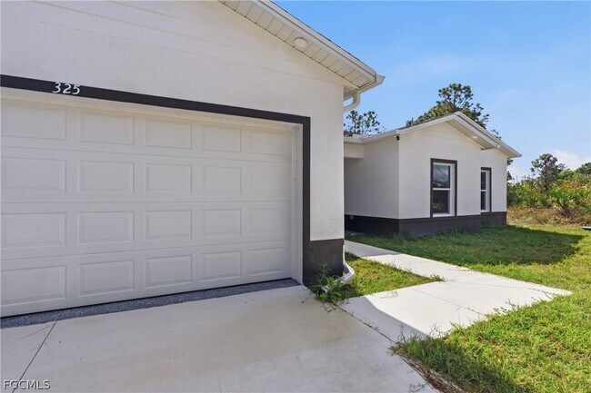 Foto del edificio - 325 Hermosa Ave