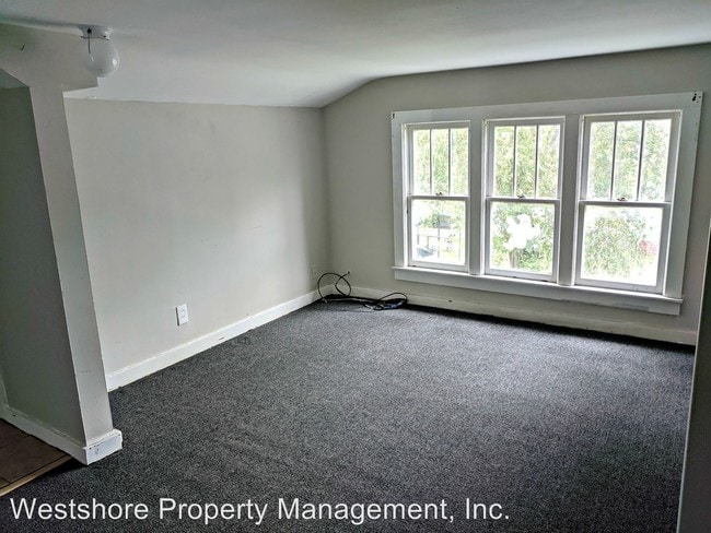 Building Photo - 1414 Winters St