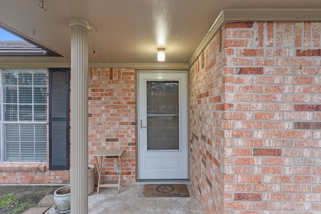 Foto del edificio - 12420 Mile Dr