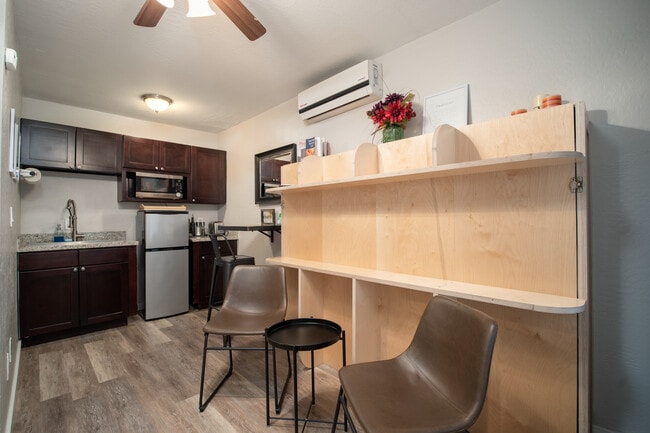 Photo - 1333 E Thomas Rd Apartment