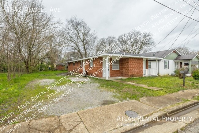 Photo - 1842 Newell Ave- House