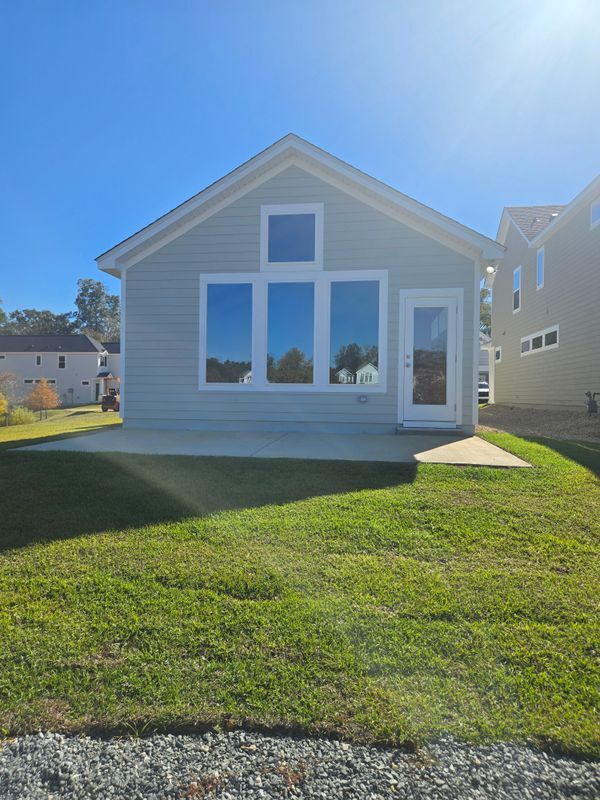 Foto del edificio - 5684 Native Oak Dr