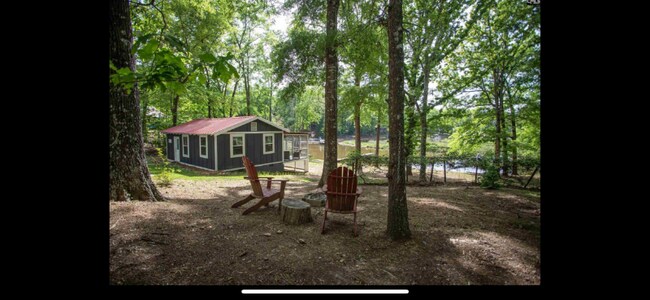 Foto del edificio - 2207 White Oak Ln