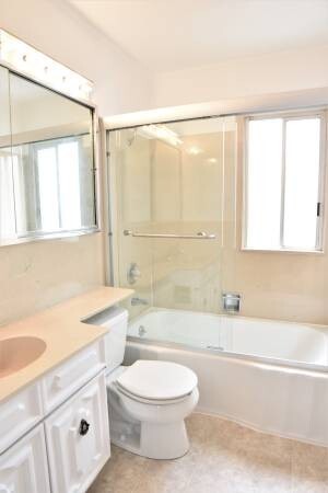 Building Photo - Elegant, Private Home Near Golden Gate Par...