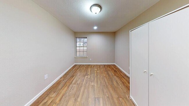 Foto del edificio - 7905 Madeira Dr