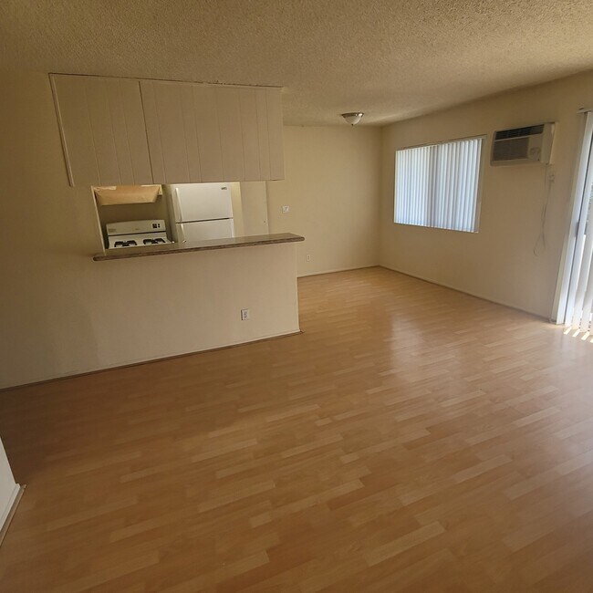 Building Photo - 519 Glenrock Ave