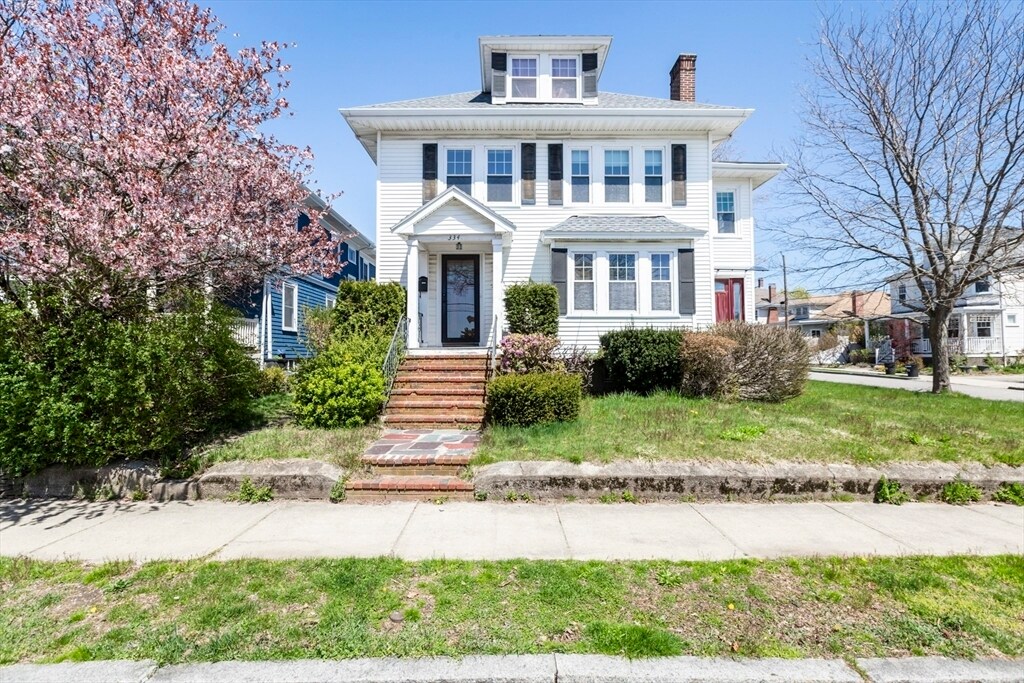 334 Billings Rd, Quincy, MA 02170 Townhome Rentals in Quincy MA