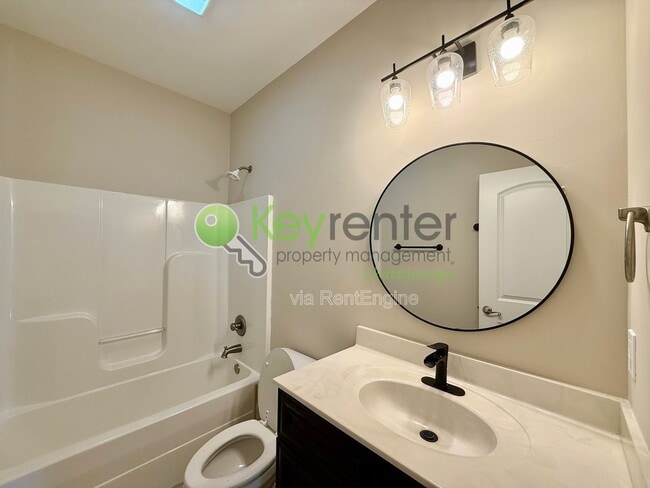 Foto del edificio - 8500 Standifer Gap Rd