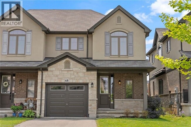 Building Photo - 68 Dodman Cres