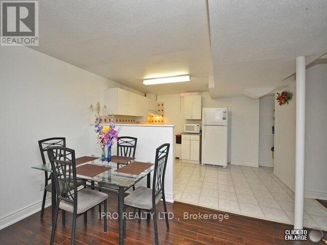 Building Photo - 5480 Whitehorn Ave