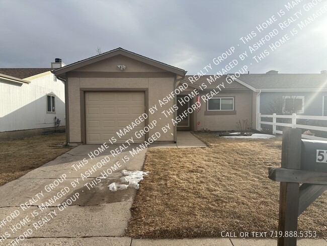 Foto del edificio - 5739 Trout Creek Pass Dr