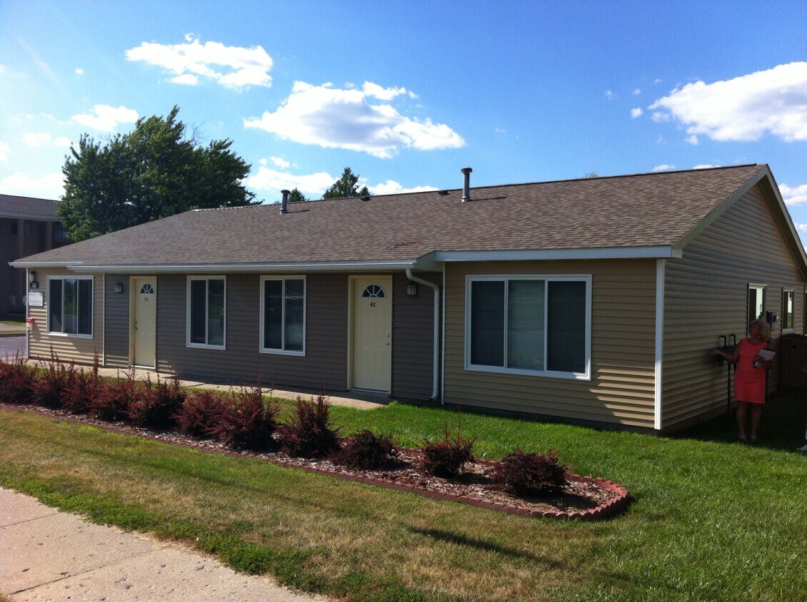 Foto principal - 722 W Broomfield St