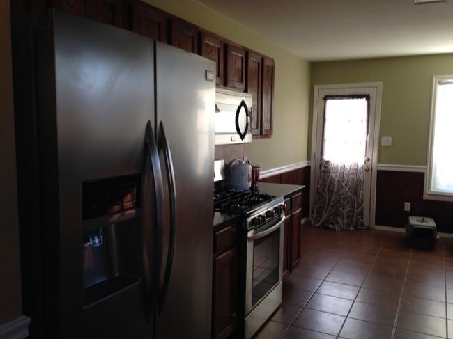 Building Photo - 206 Wilderness Trl
