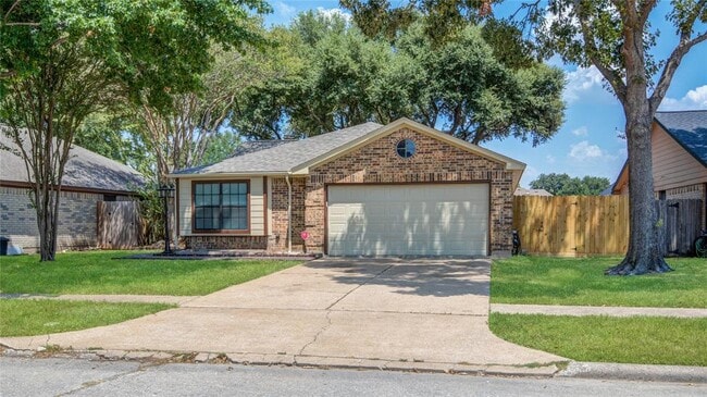 Foto del edificio - 4718 Brooklawn Dr