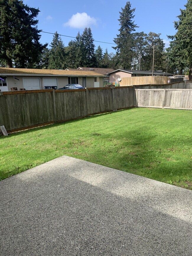 Foto del edificio - 8706 63rd Ave SW